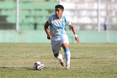 Londrina Renova Contratos De Volante Jean Henrique E Atacante Victor