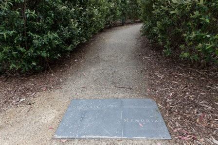 Port Arthur Massacre Memorial / The Town Of Port Arthur Wants To Forget Killer Martin Bryant Bbc ...