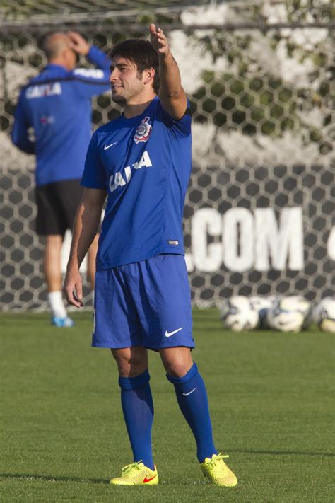 Teve Isso Dente Perdido Desmaio Em Campo E Saboneteira Desleal