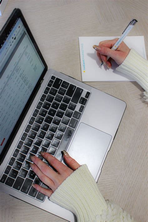 How to Use Email Marketing for Lead Generation & Progression - Radiant