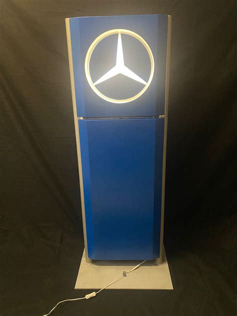 Illuminated Mercedes Benz Pylon Sign 59 X 21 Mercedes Benz Forum