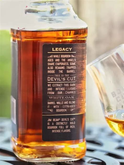 Las Mejores Descubre Nuestra Rese A Del Jim Beam Devil S Cut Bourbon