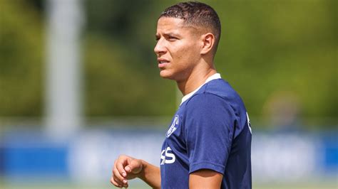 Amine Harit Wechselt Zun Chst Auf Leihbasis Zu Olympique Marseille Fc