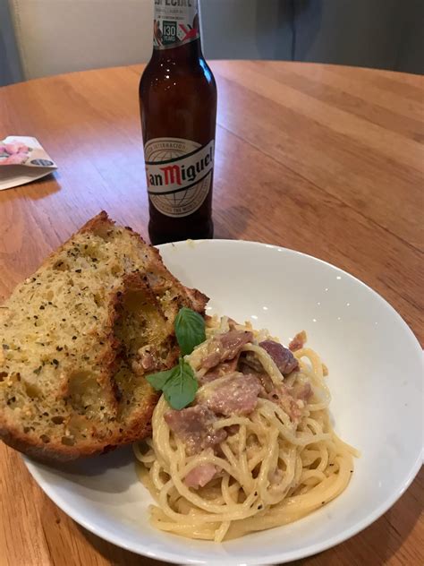 Spaghetti Carbonara With Homemade Garlic Bread Dining And Cooking