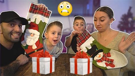 Kies Niet Het Verkeerde Kerstcadeau Challenge Lakap Junior Youtube