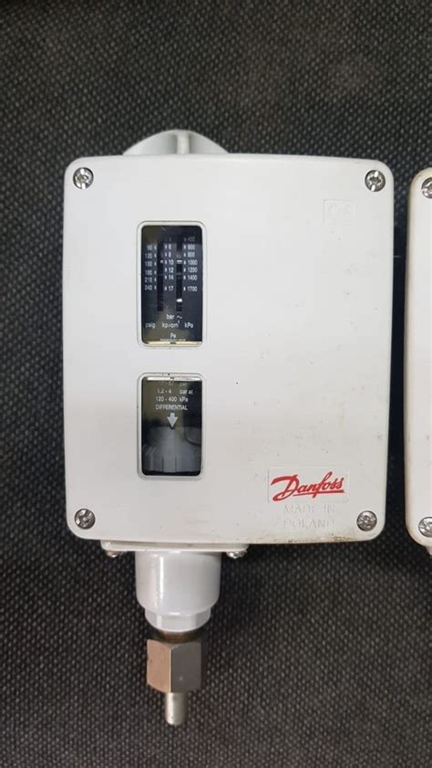 220 Gas And Liquid Danfoss RT5 Pressure Switch Contact System Type