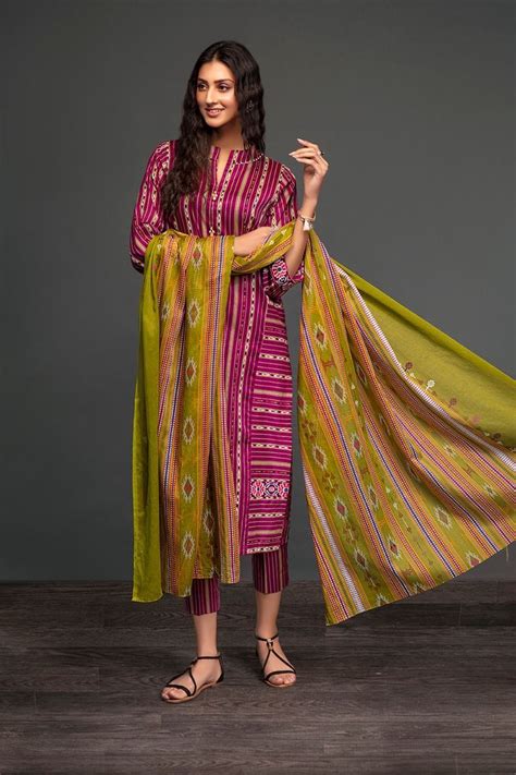 Nishat Linen Spring Summer Collection Best Lawn Dresses