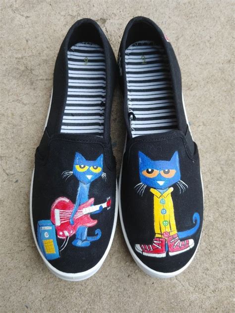 Pete The Cat Shoe Template