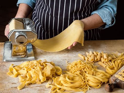 Pasta All Uovo Ricetta Originale Pasta Fatta In Casa