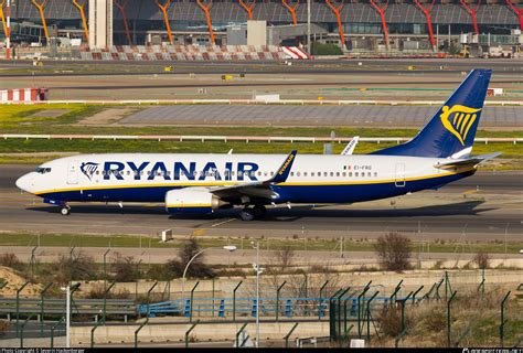 EI FRG Ryanair Boeing 737 8AS WL Photo By Severin Hackenberger ID