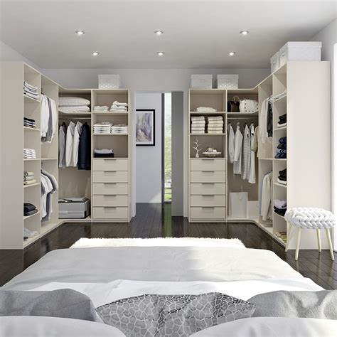 Un beau dressing dans votre chambre vous en rêviez Optez pour le