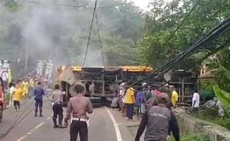 Truk Tambang Nakal Kembali Telan 2 Korban Jiwa Di Bogor IndonesiaPos