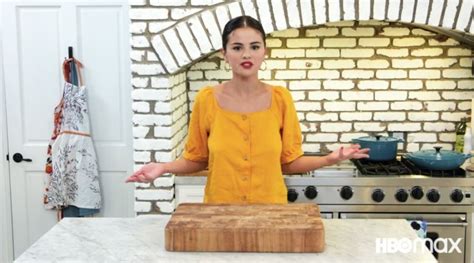 TV Trailer: Selena Gomez' HBO Max Cooking Show 'Selena + Chef' - That ...