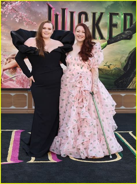 ‘wicked Los Angeles Premiere See Photos Of Every Celebrity Attendee