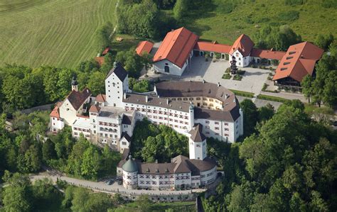 Trauung Im Schloss Hohenaschau Luftkurort Aschau Erholsames Aschau