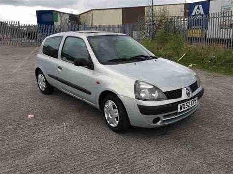 Renault Clio Expression 1 2 16 Valve 2002 Car For Sale