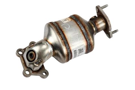 2016 2020 Gm Passenger Side 3 Way Catalytic Converter With Flange And