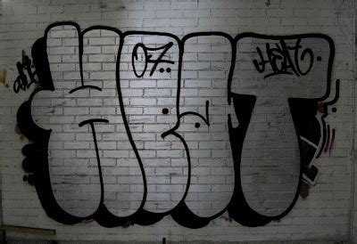 Graffiti Soul: Graffiti Names in Bubble Letters