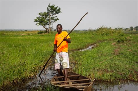 Burkina Faso Media Landscape Guide — CDAC Network