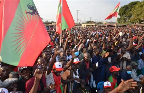 Angola Militantes Da UNITA Queixam Se De Valor Exigido Para Terem