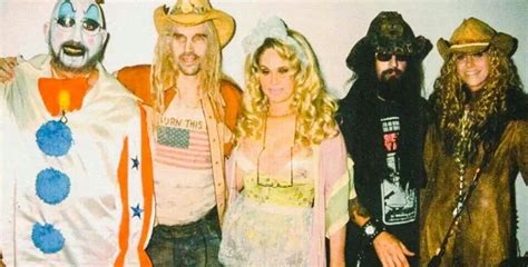 House of 1000 Corpses cast with Rob Zombie