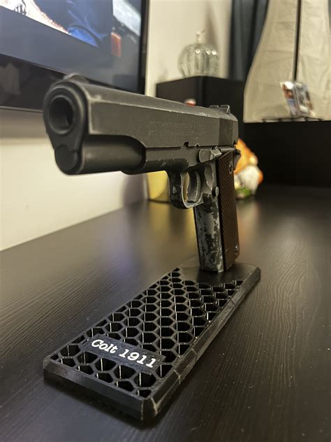 Stl File Colt 1911 Display Stand 🔫 3mf・3d Printable Model To Download
