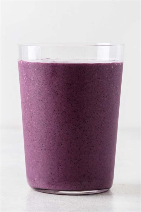 Blueberry Smoothie - Smoothies and Shakes