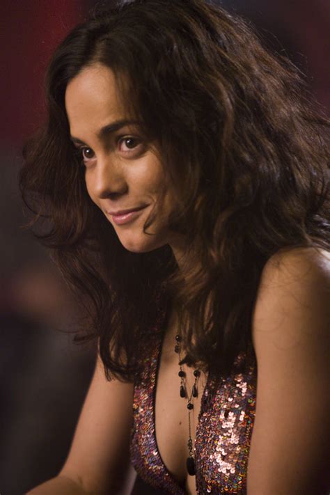 Alice Braga