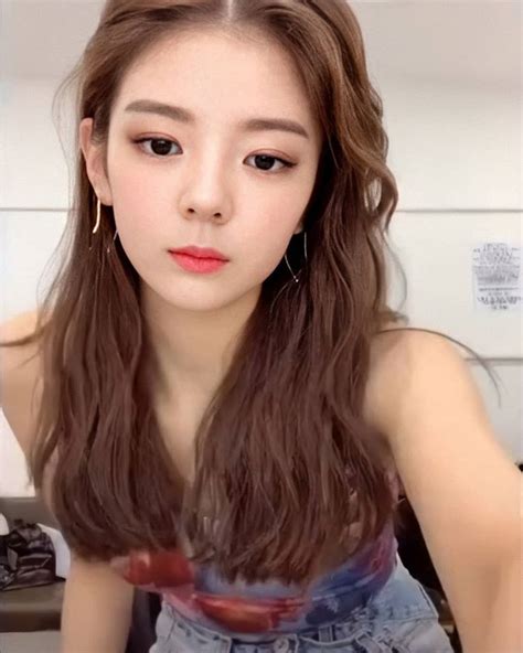 Itzy Lia 리아 최지수はinstagramを利用しています 「itzy Tiktok Face Challenge Itzy Lia Itzylia