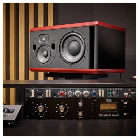 Focal Trio6 ST6 Studio Monitor At Gear4music