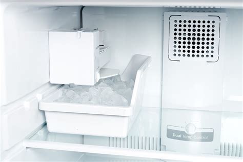 How To Remove The Ice Maker From Your Kenmore Bottom Freezer Refrigerator – The Kitchen ...