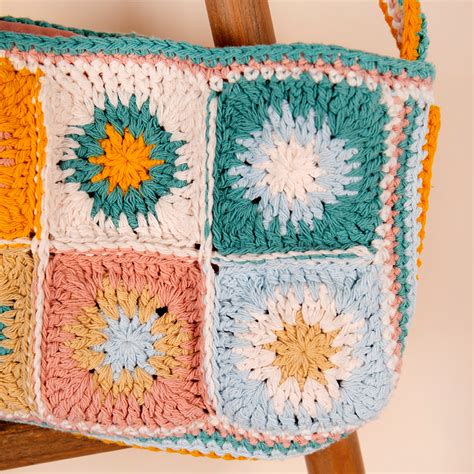 Crochet Kit Fashionable Granny Square Bag