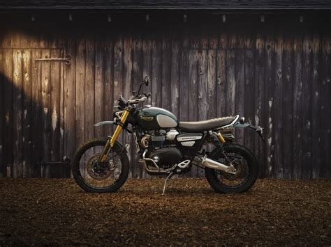 Triumph Renova Modelos E Lan A Linha Chrome Edition Pre O Inicial