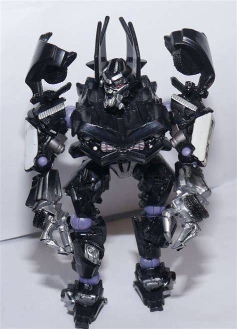 Robot Replicas Barricade Transformers Movie Decepticon Collectors