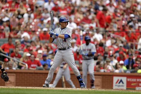 WATCH: Mets' Wilmer Flores hits walk-off HR days after crying on the ...