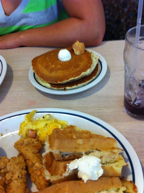 IHOP Pancakes Ihop Pancakes, American Food, Fast Food, Diner, Breakfast ...