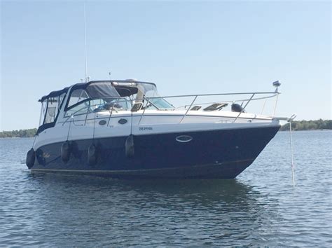 2005 Rinker 342 Fiesta Vee