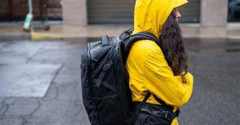 Best waterproof backpacks to save your laptop from the rain | ITIGIC