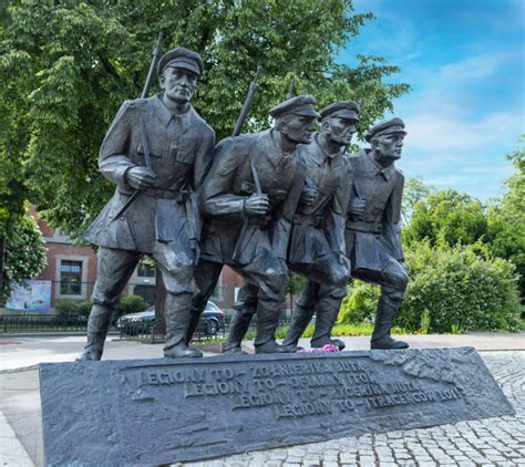 Fotoomnia Pomnik Marszałka Józefa Piłsudskiego i Legionistów w