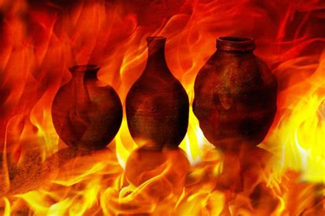 7 Pottery Firing Methods Commonly Used - With Images