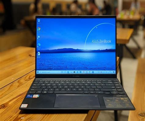 Best Laptops for College 2023: A Comprehensive Review | Store Shoppe