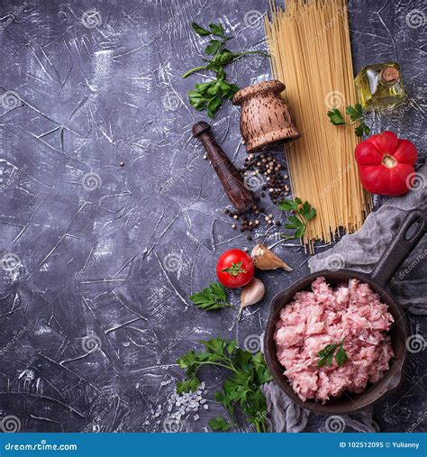 Ingredients For Spaghetti Bolognese Stock Image Image Of Pasta Olive