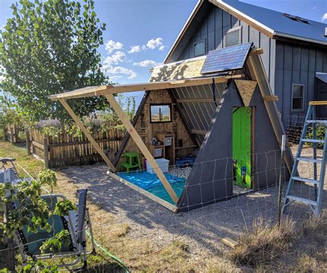 Convertible Backyard A-frame Fort From a Swing Set. : 12 Steps (with