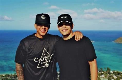 Daddy Yankee Publica Foto Junto A Su Hijo Y Recibe Halagos Por Lo