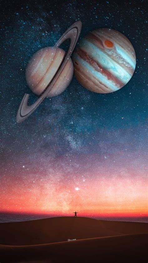 Saturn Aesthetic Wallpaper