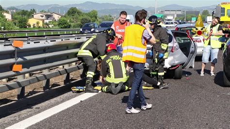 Incidente Autostrada A Oggi Incidente Sull Autostrada A Genova