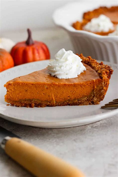 Pumpkin Pie With Graham Cracker Crust The Wooden Skillet