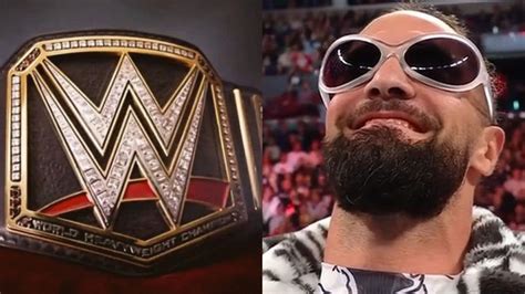 Former WWE Champion hits back at critics of Seth Rollins' current gimmick