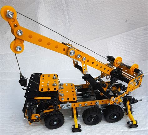 Mobile Crane South East London Meccano Club