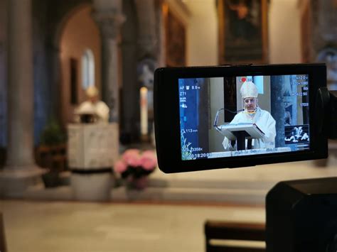 Domenica Aprile Video E Omelia Della Santa Messa Celebrata Dall